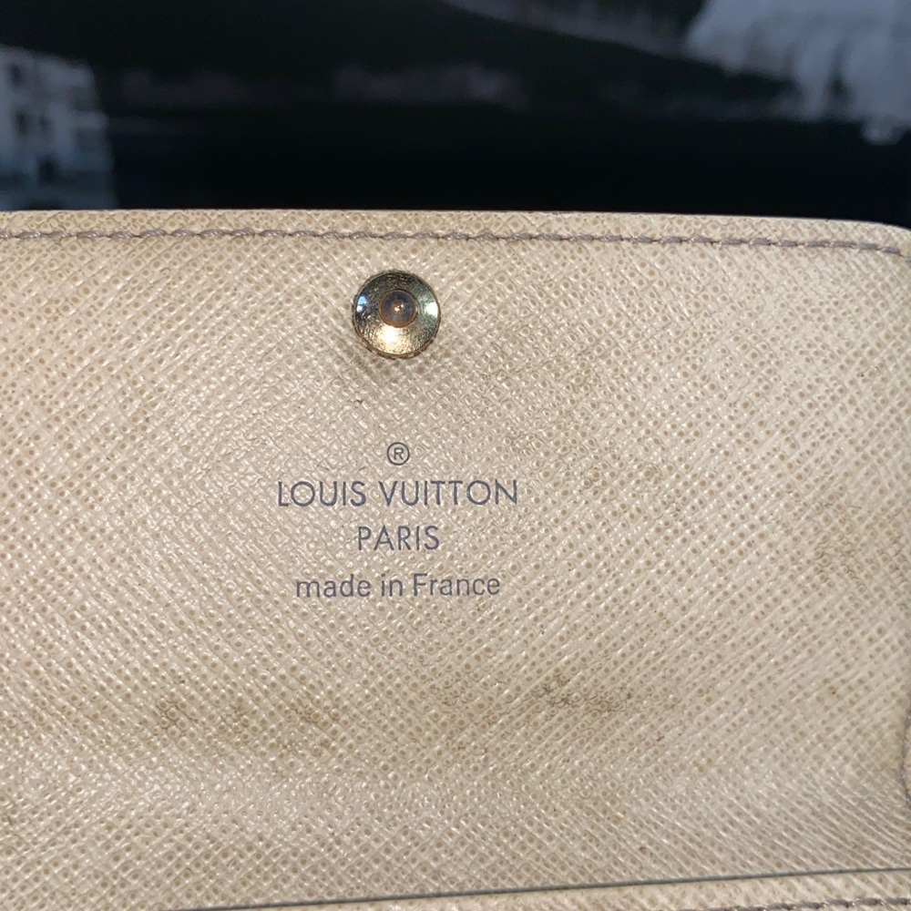 Authentic Louis Vuitton Damier Azur Key Card Holder - Picture 8 of 17